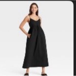 Elegant Black Maxi Dress